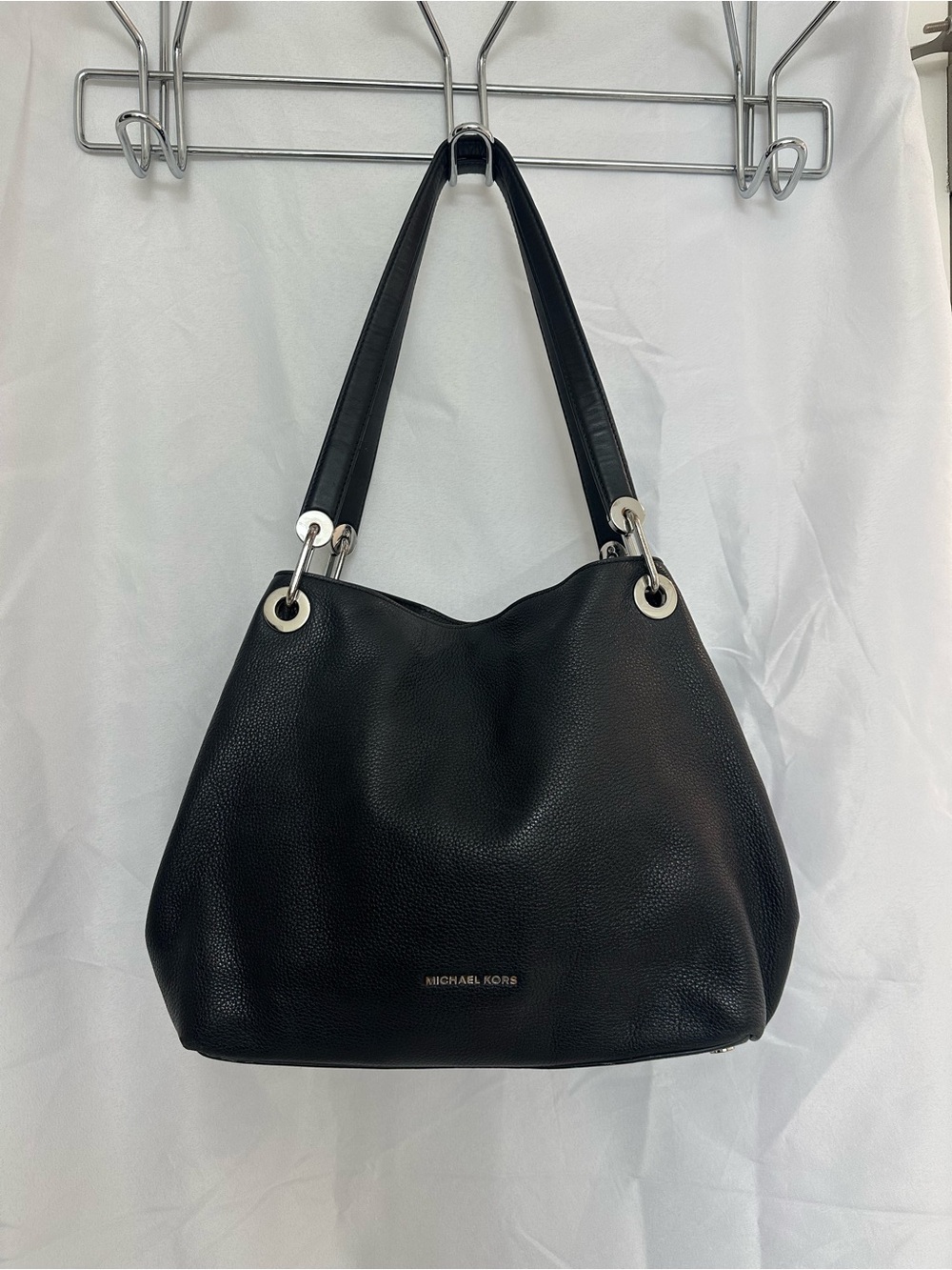 Michael Kors Large Raven Shoulder Tote